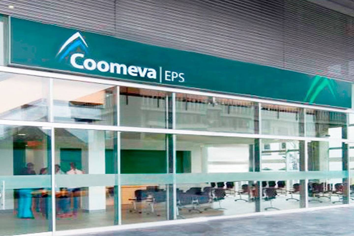 Supersalud ordena la intervención forzosa de la EPS Coomeva en Colombia.