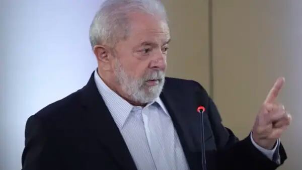 ‘Sou muito cético com visão de Lula paz e amor’, diz Schwartsmandfd