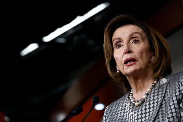 La presidenta de la Cámara de Representantes, Nancy Pelosi, dijo que los legisladores estadounidenses son conscientes de la urgencia de aprobar un paquete de ayuda