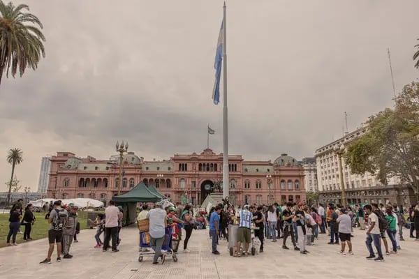 The Casa Rosada in Plaza de Mayo in Buenos Aires, Argentina, on Wednesday, March 29, 2023. Argentina's economic activity rose 2.9% year over year, more than economists expected in January. Photographer: Sarah Pabst/Bloomberg
