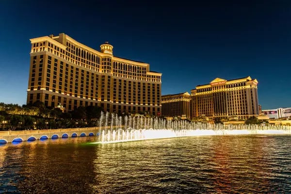 A famosa fonte de água em frente ao Bellagio em Las Vegas (Foto: Bloomberg)