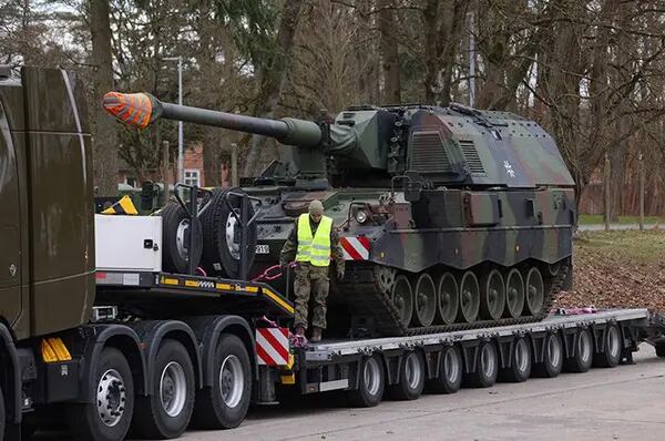 Alemanha reforça destacamento militar na Lituânia à medida que a crise na Ucrânia aumenta