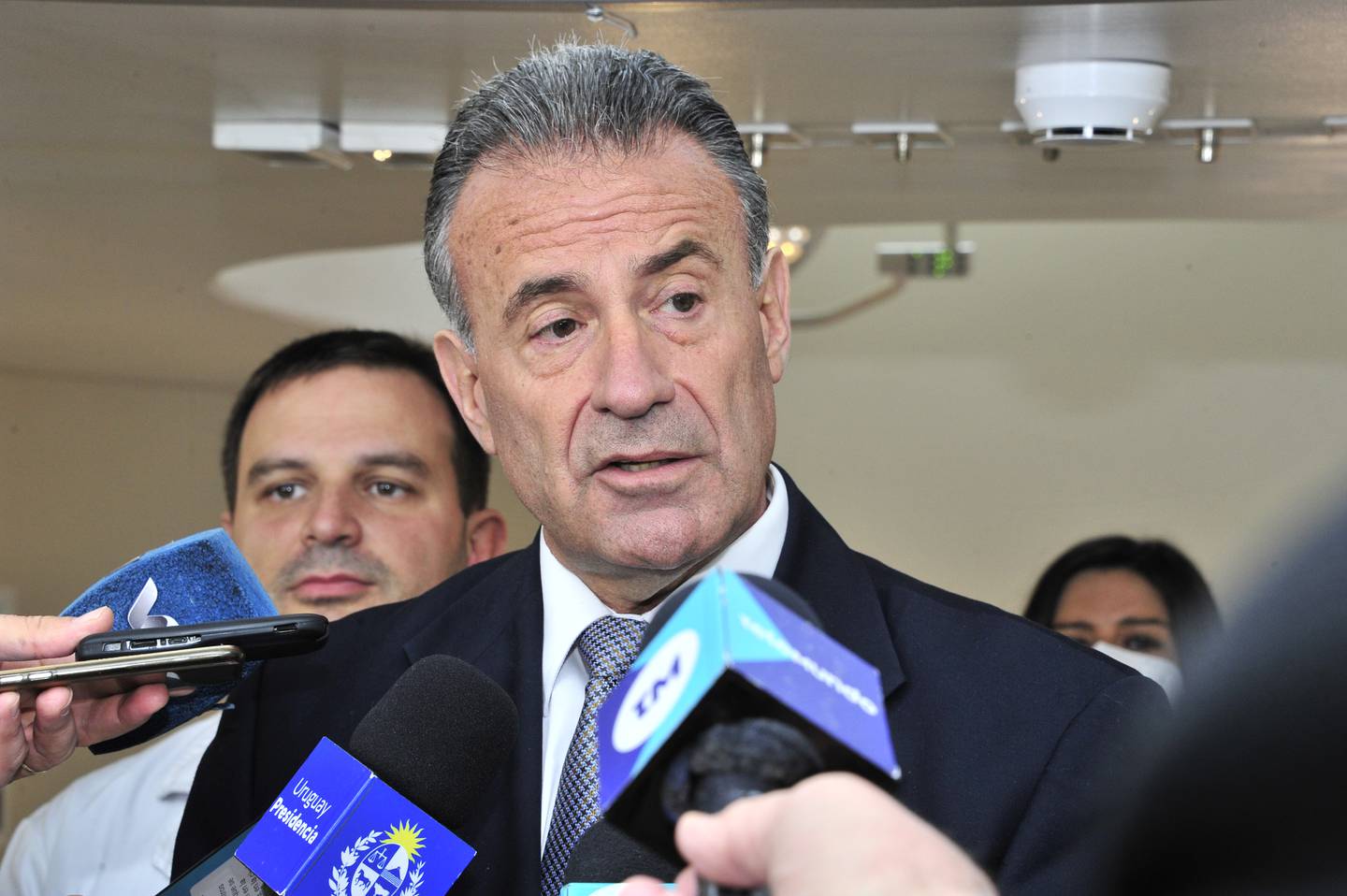 El ministro uruguayo de Salud Pública, Daniel Salinas, dijo que planteará al presidente su salida del gobierno. Fotografía: Presidencia de la República.