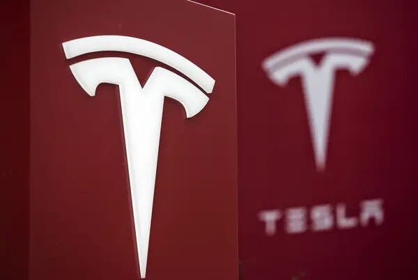 Tesla trae nueva versión del Model 3 y vuelve a bajar precios para impulsar las ventas