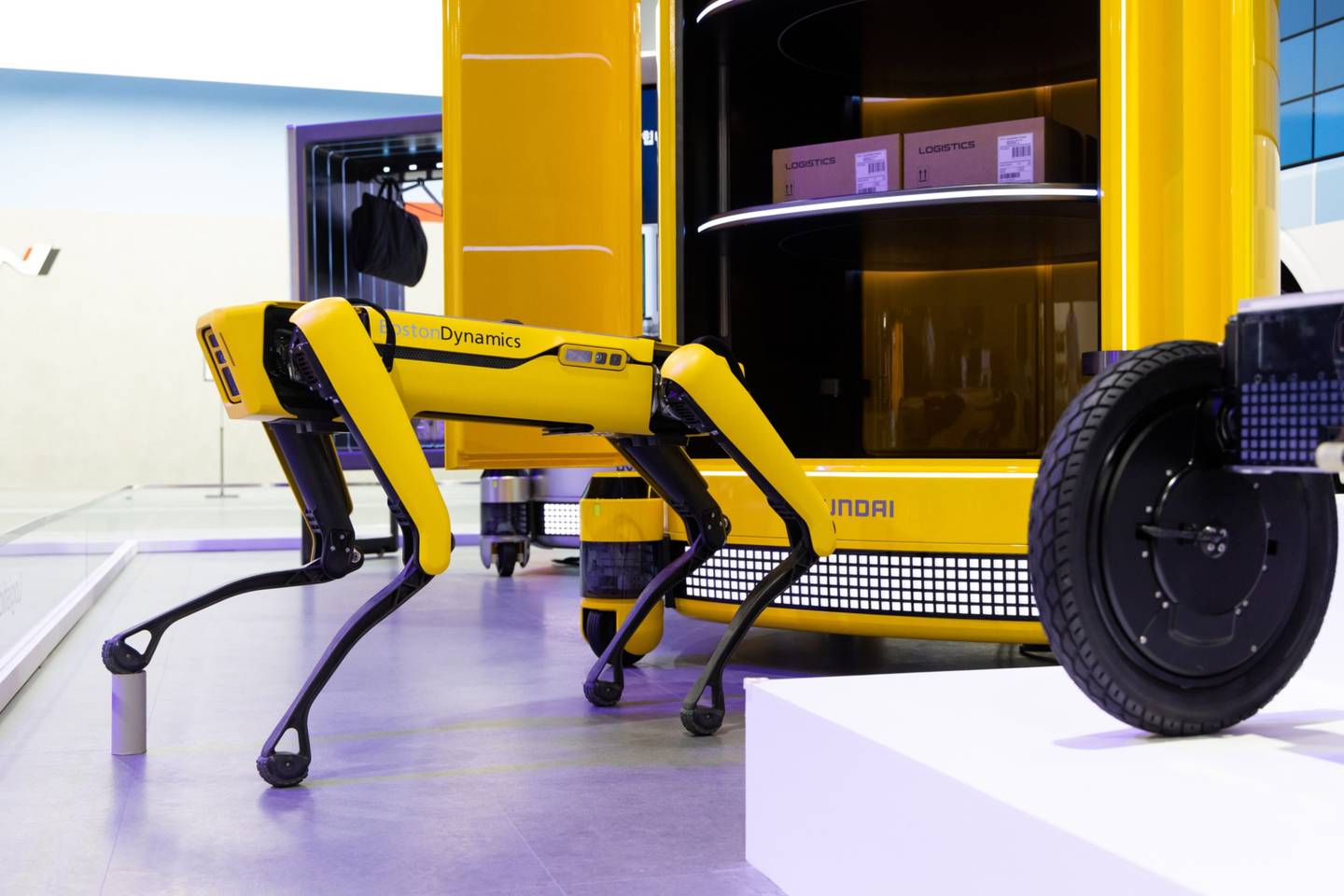 Un robot de Boston Dynamics en el Salón Internacional del Automóvil de Busan, Corea del Sur, el jueves 14 de julio de 2022.