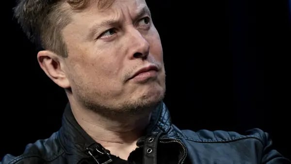 Musk siembra dudas sobre su adquisición de Twitter de US$44.000 millonesdfd
