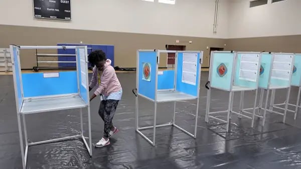 US Nears Midterm Elections Amid Voting Lawsuits in Dozens of Statesdfd