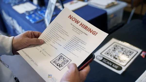 Solicitudes de subsidio de desempleo en EE.UU. suben al nivel más alto en dos mesesdfd