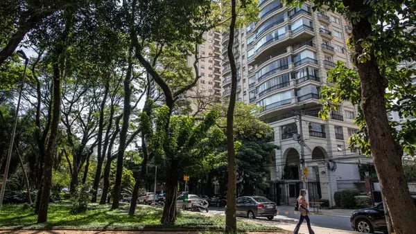 Brasil liderou crescimento do número de milionários em 2022, segundo UBSdfd