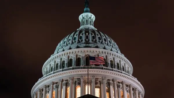 La Cámara de Representantes de EE.UU. aprueba proyecto de Ley para evitar cierre del Gobierno; pasa al Senadodfd