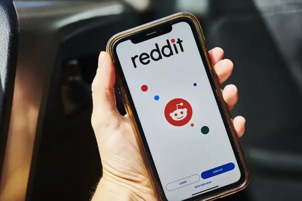 Reddit Leads Class of 2024 IPO Candidates Testing the Water