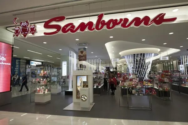Grupo Sanborns presenta un valor de mercado cercano a los MXN$53.926 millones.