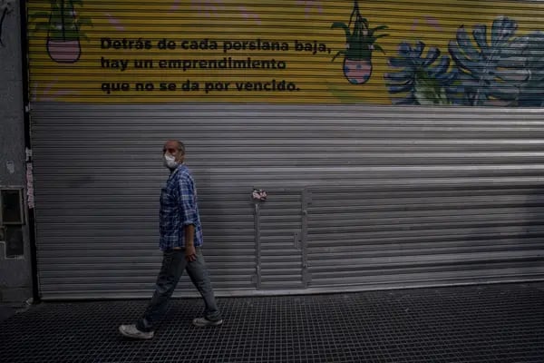 La OIT calcula que América Latina y el Caribe perdió 26 millones de empleos en 2020 a causa de la crisis generada por la pandemia.