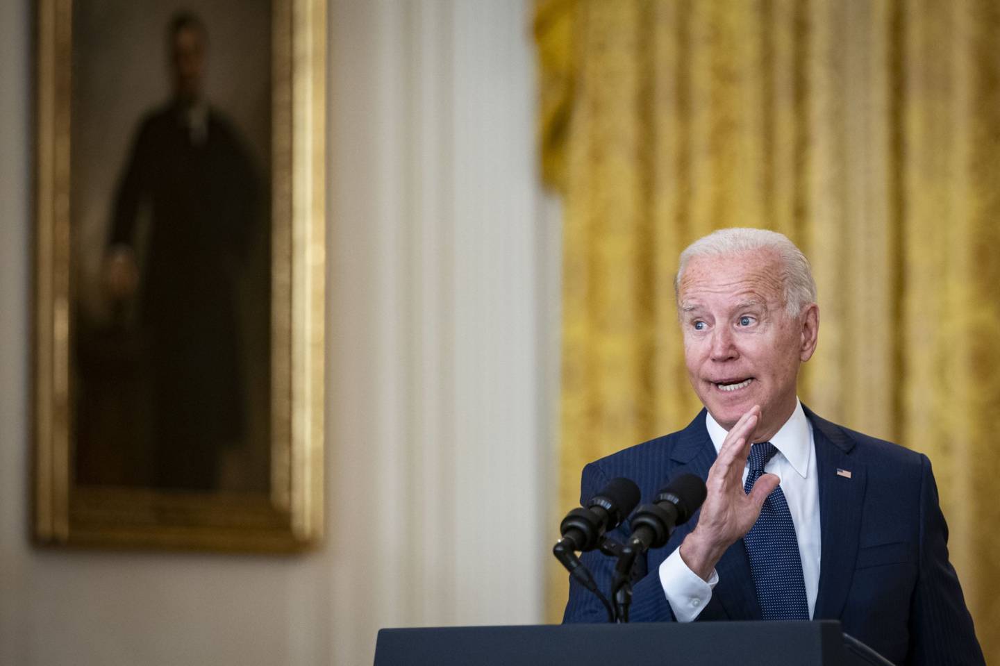 Presidente Biden critica China por não apoiar pesquisa sobre vírus