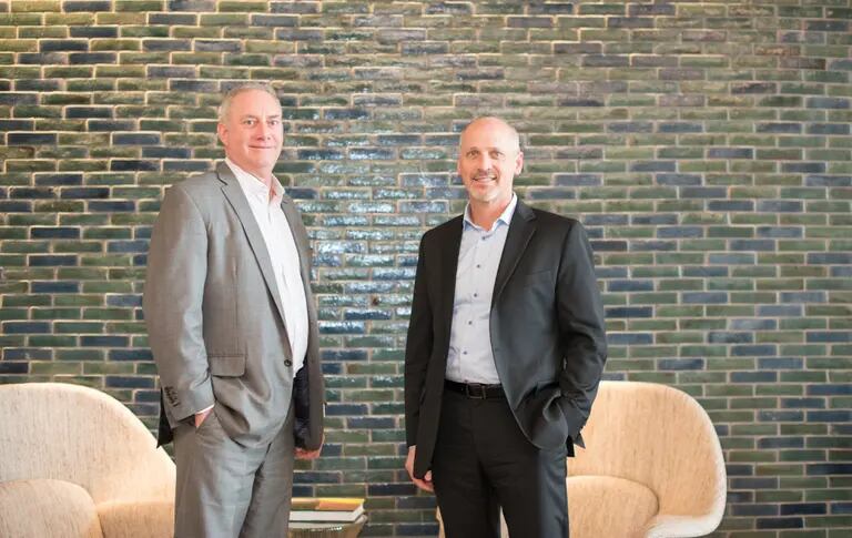 Greg Heckman (à esquerda), CEO da Bunge, e John Neppl, CFO, na sede da empresa em St Louis, nos EUA, em fevereiro de 2023 (Foto: Neeta Satam/Bloomberg)dfd