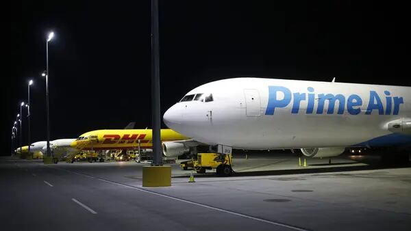 Amazon estuda transportar até abacaxi para ocupar avião diante de vendas menoresdfd