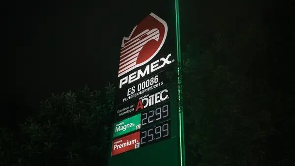 Refinerías de Pemex operan por debajo del 50% de su capacidad por sexto mes consecutivodfd