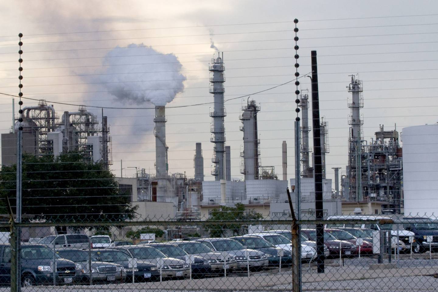 Una refinería de Exxon Mobil Corp. en Baton Rouge, Luisiana