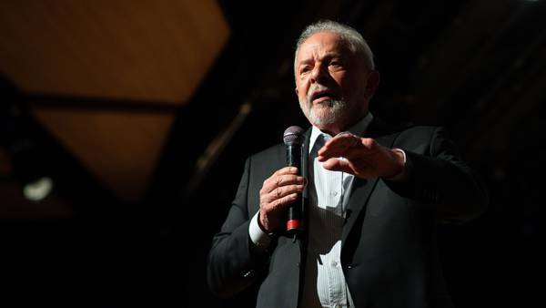 Lula evalúa plan para recompensar a agricultores brasileños por reducir carbonodfd
