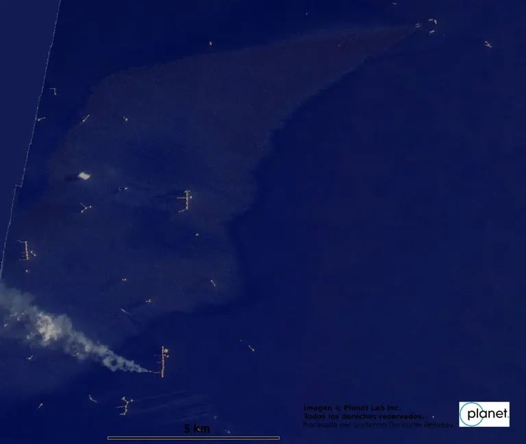 Imagen satelital del derrame de petróleo por parte de la empresa estatal Petróleos Mexicanos (Pemex) ocurrido en el Golfo de México con fecha del 17 de julio de 2023 (Imagen: Cortesía de Guillermo Tamburini).dfd