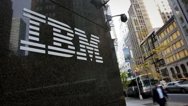 IBM fecha escritórios em Nova York após disparada nos casos de Covid-19dfd