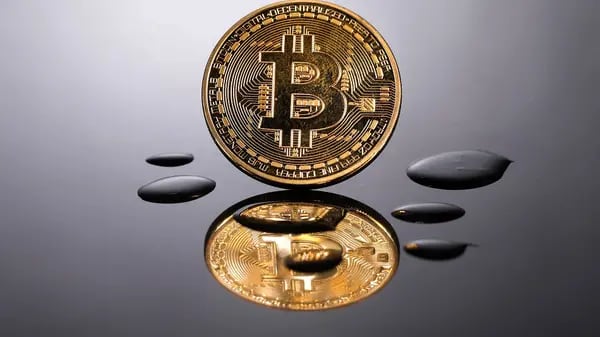 El récord de las operaciones experimentadas recientemente con el alza del bitcoin, son una señal de una adopción más generalizada de activos digitales.