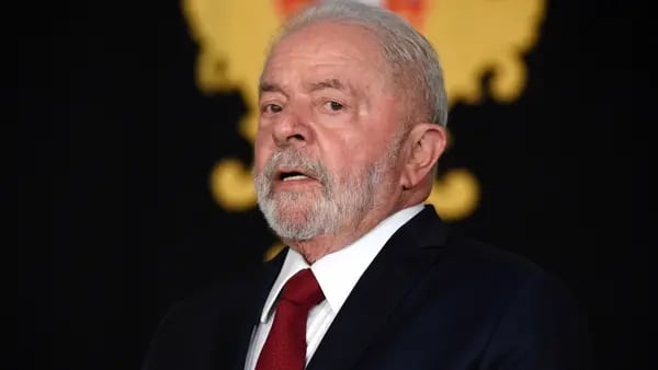Brazil’s Lula Wants at Least $28 Billion Excluded From Spending Capdfd