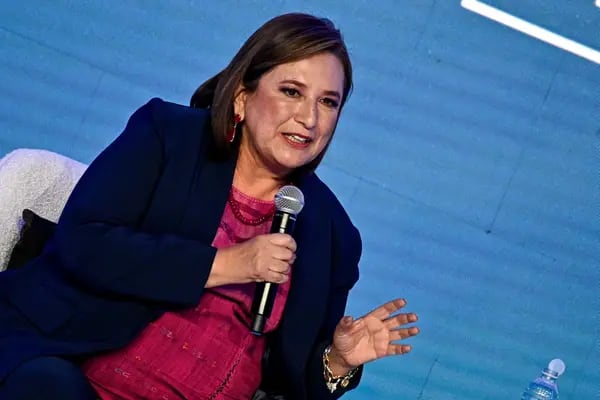 Xóchitl Gálvez, candidata presidencial de la Coalición Fuerza y Corazón por México, durante la 32 sesión plenaria de Citibanamex, Ciudad de México, 7  de marzo de 2024