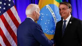Bolsonaro nega que tenha pedido ajuda a Biden para reeleição
