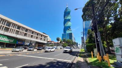 Créditos en Panamá suben a doble dígito impulsados por vivienda y comerciodfd