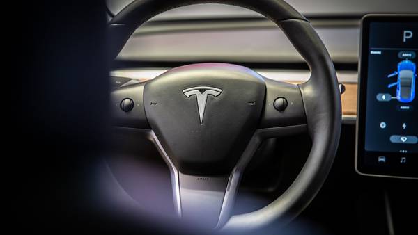 Piloto automático de Tesla genera alarma en EE.UU.: “Es un desastre anunciado”dfd