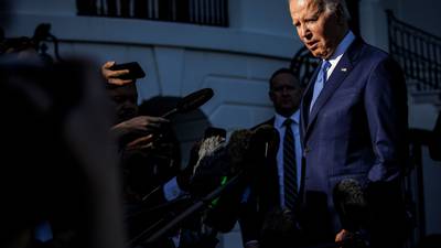 Biden es optimista frente a un acuerdo sobre el techo de deuda en EE.UU.dfd