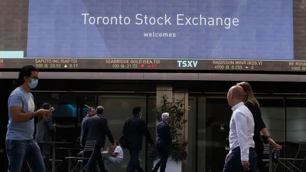 “Inaceptable”: Inversores reaccionan a la interrupción de la bolsa de Torontodfd