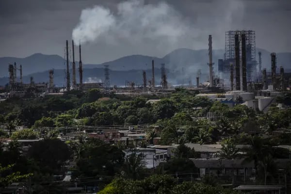 Bolsonaro's Privatization Talk Masks Petrobras Refinery Woes