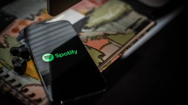 Spotify amenaza con irse de Uruguay y músicos acusan a la empresa de “patotera”dfd