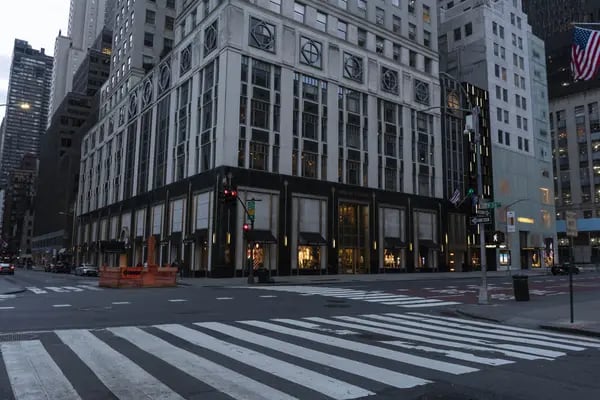A Chanel está em negociações para adquirir um prédio na Quinta Avenida, em Nova York, na esquina com a rua 58