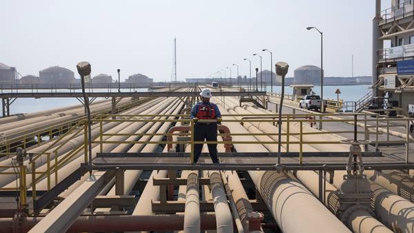 Arabia Saudita cree que precios de petróleo pronto serán irrelevantes para su economíadfd
