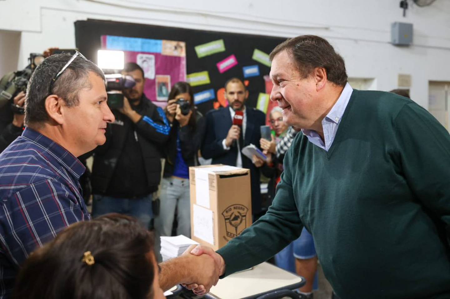 El dos veces gobernador, se imponía en las elecciones de Río Negrodfd
