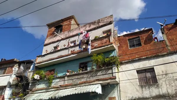 Abuso en Venezuela: lo más reciente del caso de 6 hermanas en Petaredfd