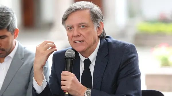 Ecuador replantea su estrategia para volverse un gran imán de inversionesdfd