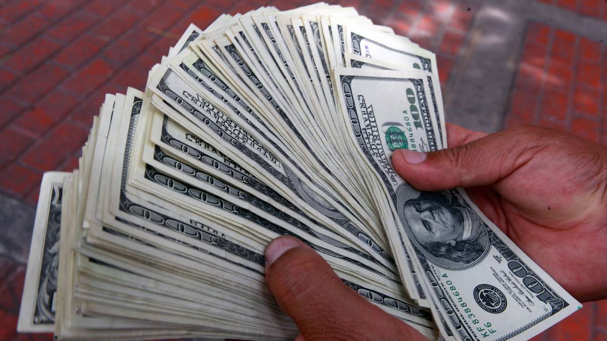 Remesas de abril en Dominicana son US$78 millones menos que en marzodfd