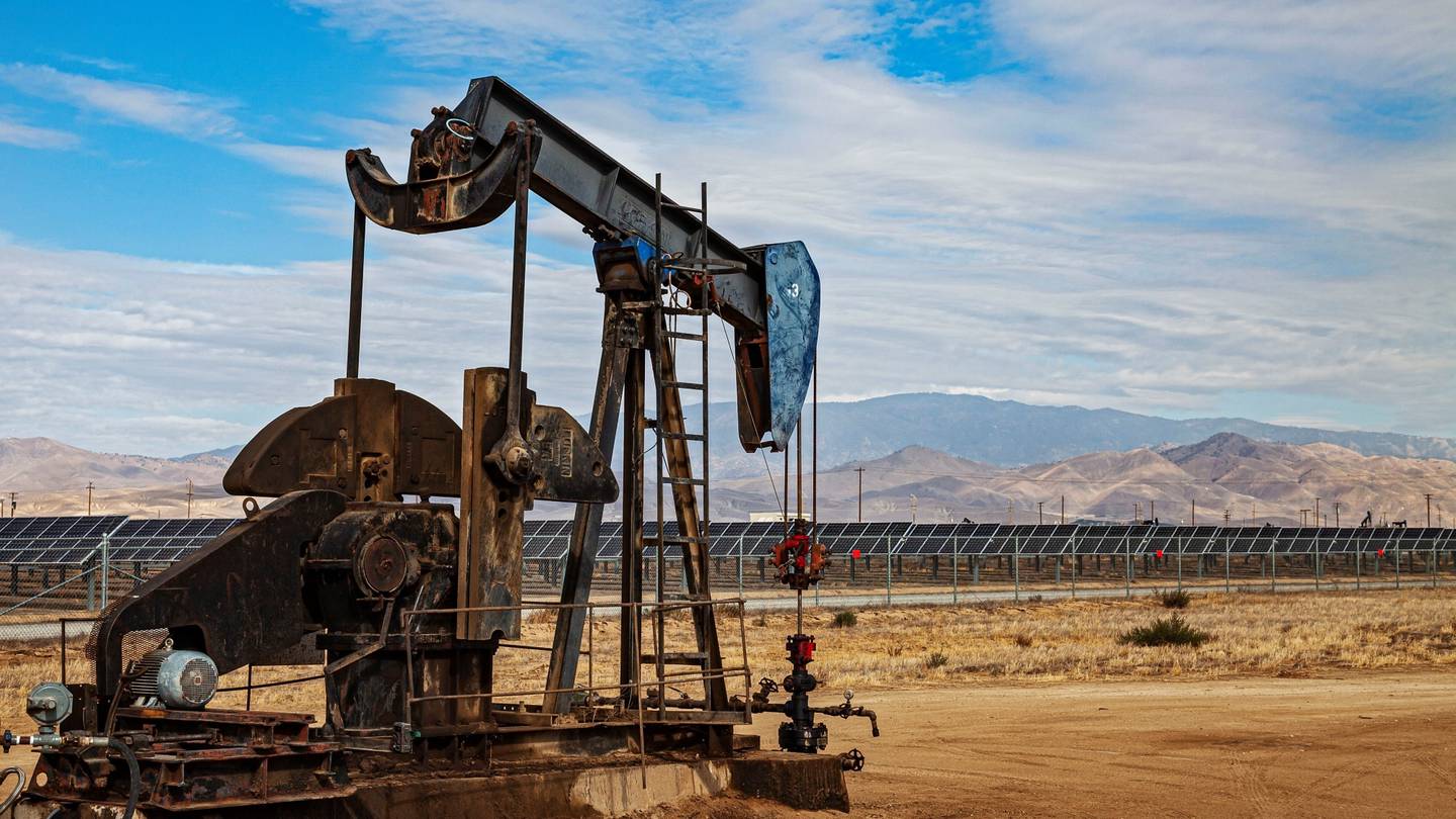 Imagen de un campo petrolero
