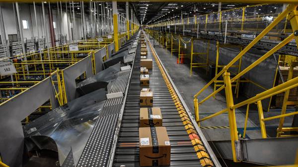 Amazon prevé menos ingresos este trimestre por lento crecimiento de unidades en la nubedfd