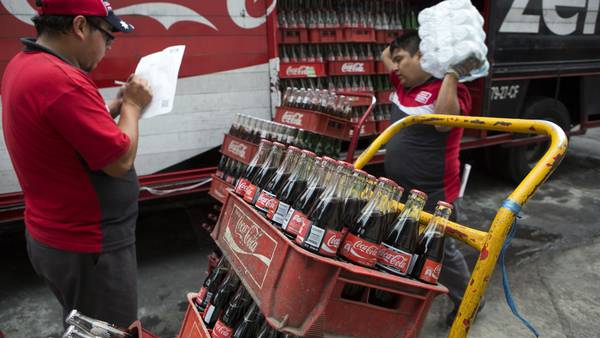 Coca-Cola Femsa dice tener su libro de jugadas familiar para sortear la inflacióndfd