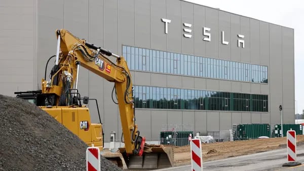Tesla to Break Ground On Mexico Plant this Month With $6B Investmentdfd