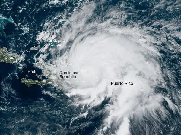 Imagen satelital del huracán Fiona el 19 de septiembre de 2022.