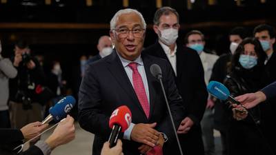 El socialista Antonio Costa gana elecciones en Portugal, según sondeos dfd
