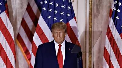 El expresidente de EEU.U., Donald Trump, a su llegada para hablar en el club Mar-a-Lago en Palm Beach, Florida, el martes 15 de noviembre de 2022.