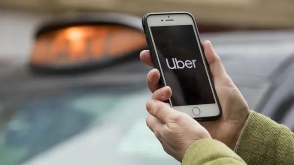 Ganancias de Uber crecen por fuerte demanda mundial de viajes y domicilios de comidadfd