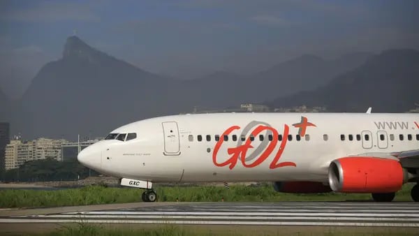 La aerolínea brasileña de bajo costo Gol se declara en quiebra en EE.UU.dfd